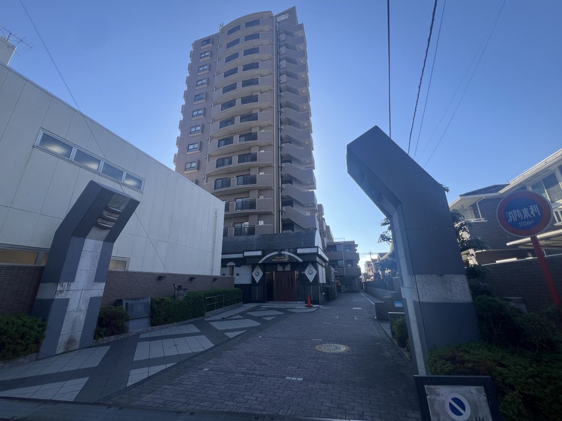 ライオンズシティ小田急相模原エントランス