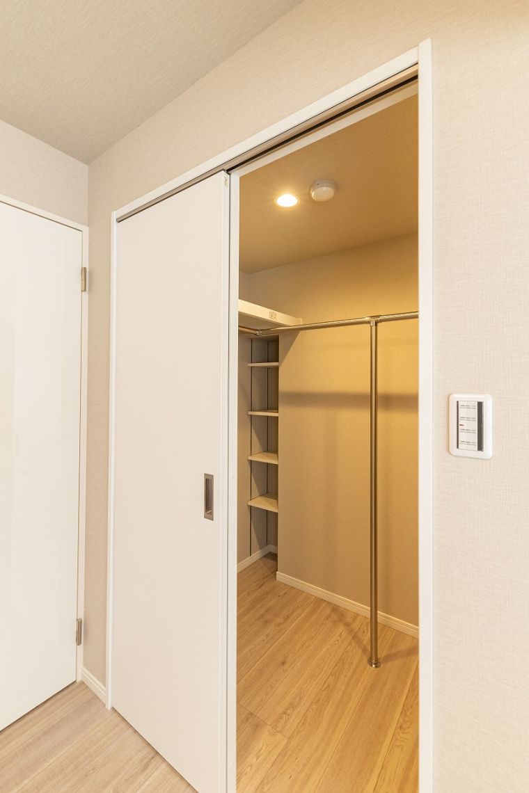 ライオンズマンション広尾南収納