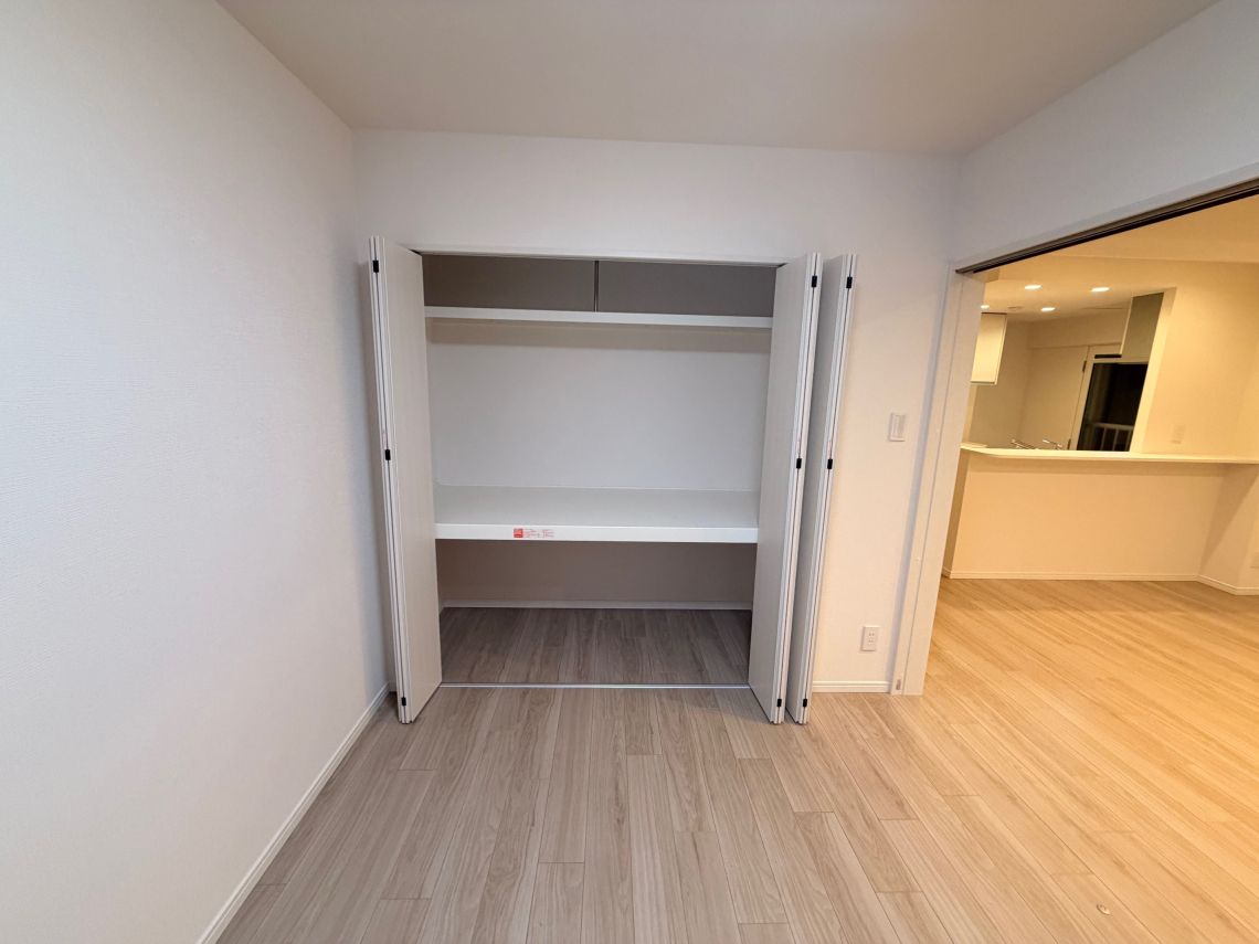 ロピア東区役所前居室