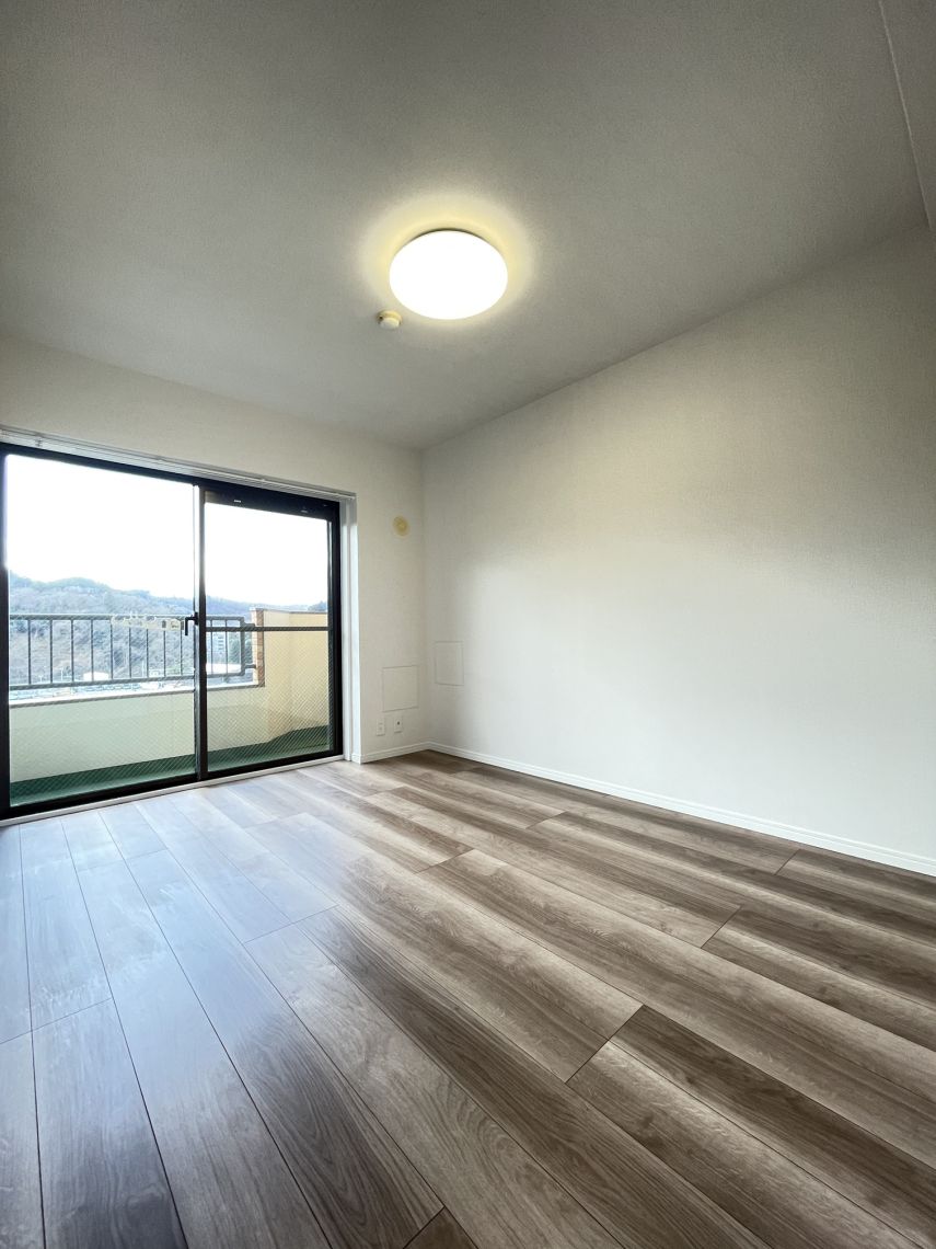 ライオンズマンション八幡居室