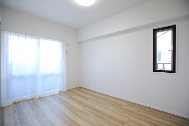 ビツグヴアン磯子汐見台居室