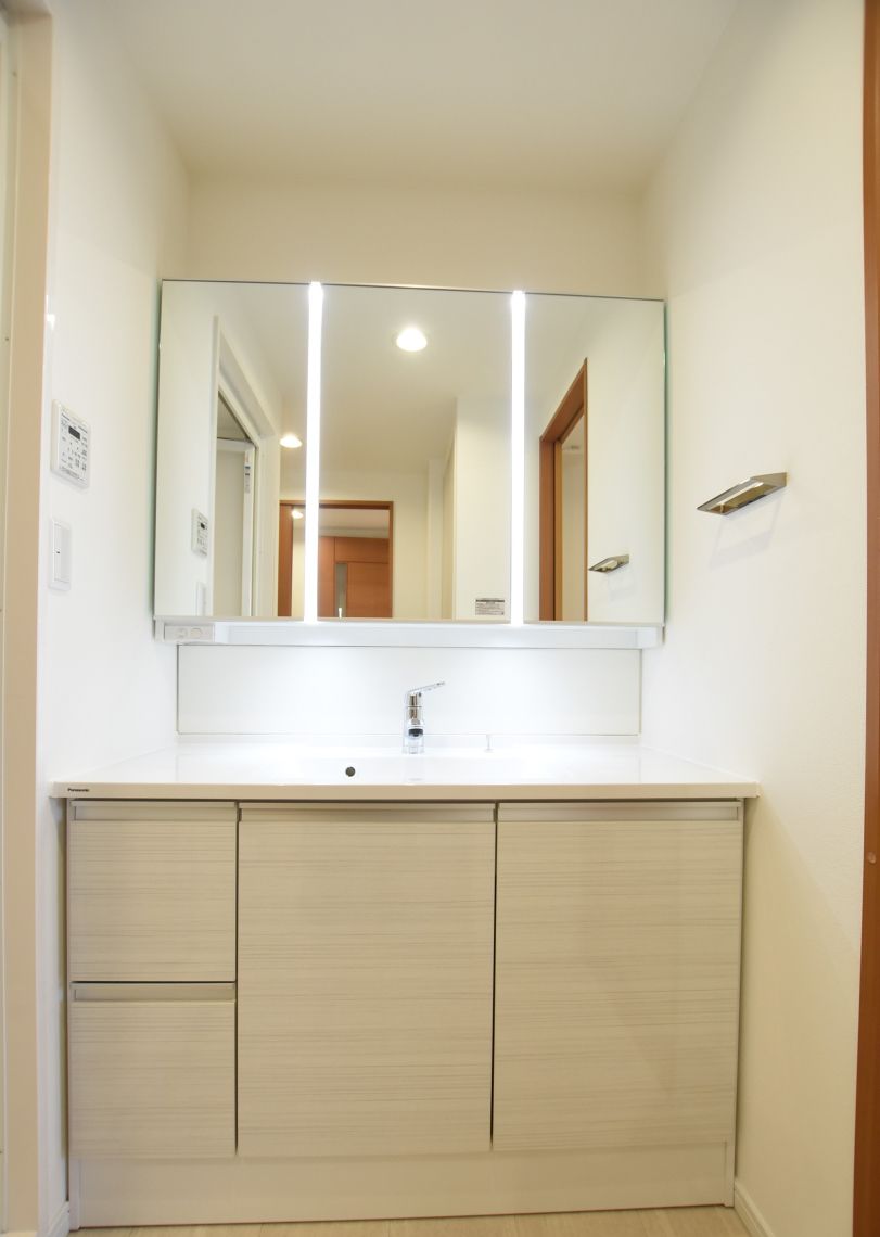 サーパス中津留洗面台・洗面所