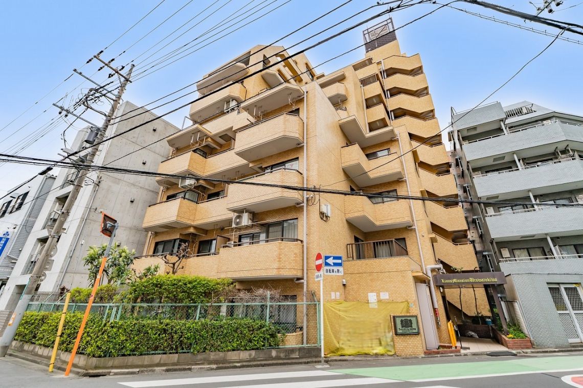 ライオンズマンション浦和常盤現地外観写真