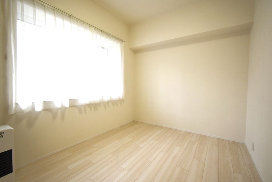 ライオンズマンション表参道居室