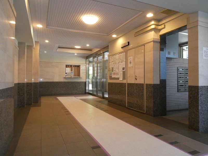 ルイシャトレ川口エントランス