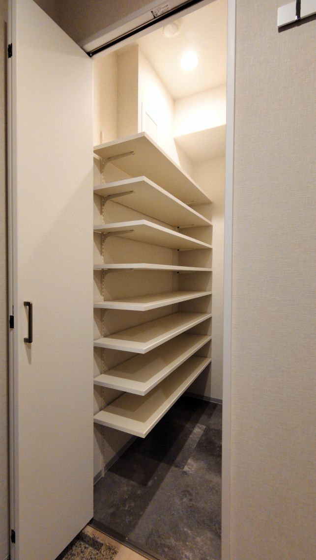 ロイヤルアーク藤崎南玄関