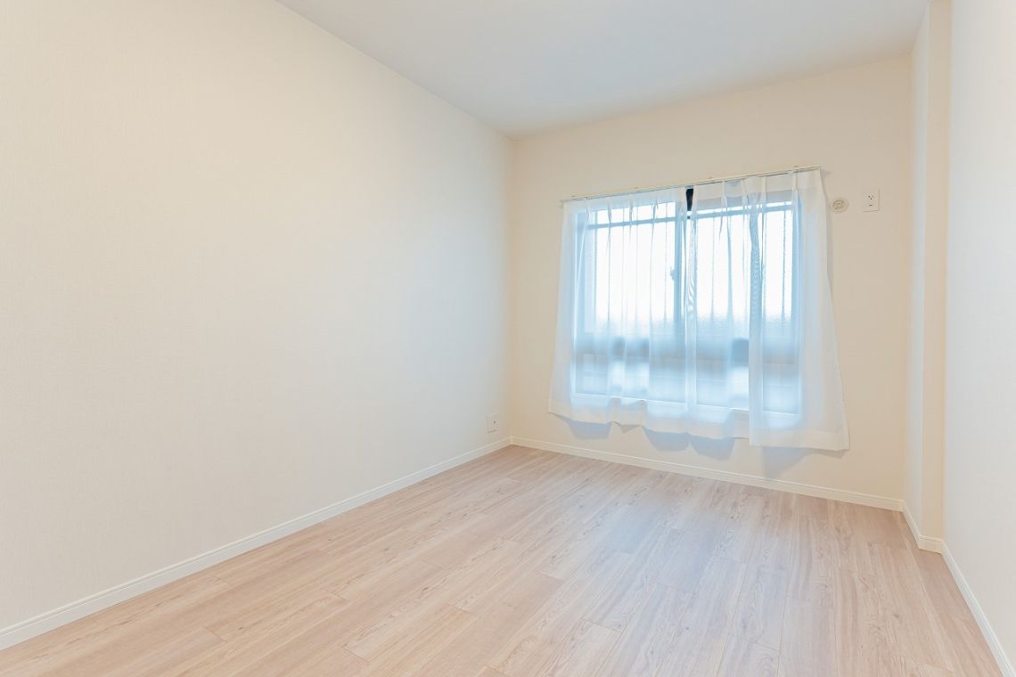 ユーステージ香流参番館居室