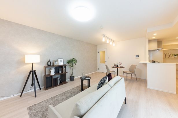 ライオンズマンション三鷹中央通りリビング