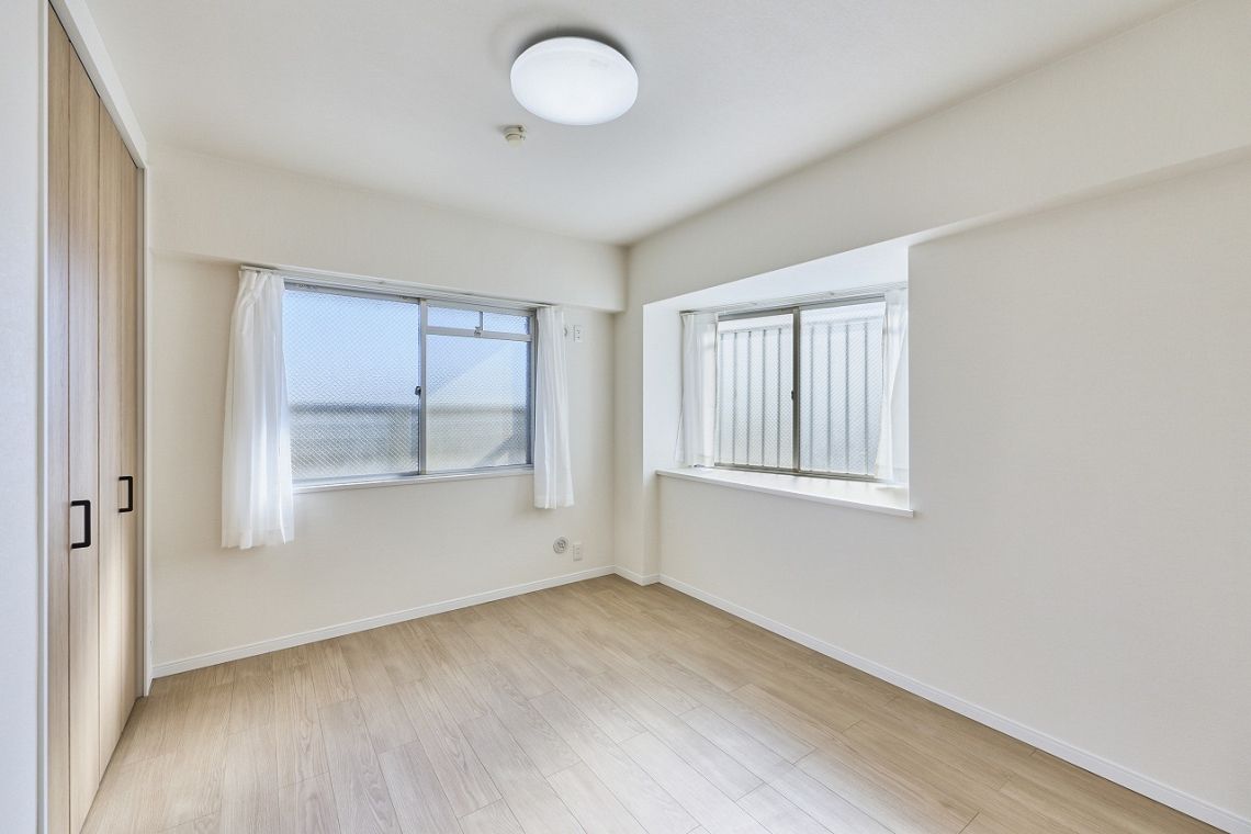 ロワ－ルマンション和白２居室