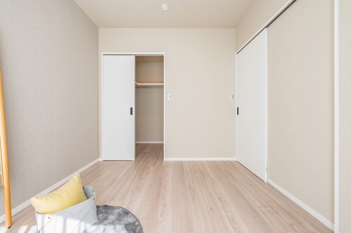 ライオンズシティ調布居室