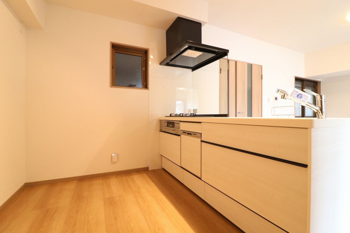 ライオンズガーデン真志喜キッチン