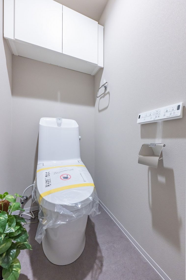 リプレ川口一番街１号棟トイレ